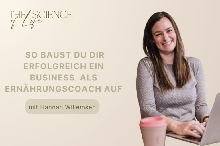 Ernährungdscoach Hannah Willemsen mit Laptop - Titelbild Podcast Ernährungsbusiness aufbauen Tipps